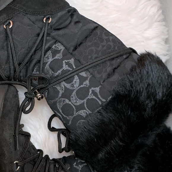 *Vintage* Coach Womens Black Winter Snow Boots with Patchwork Print, Fur, Suede - Picture 10 of 13